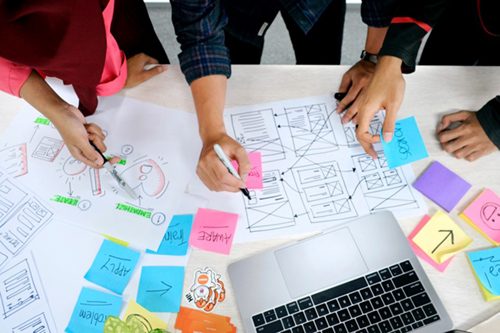 Esboços e ideias – team building O Designer sou eu