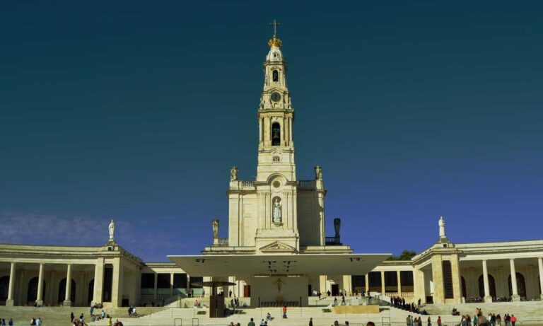 Fátima: Visita Guiada Privada